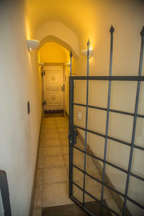President Boutique Apartment II Брно Екстер'єр фото
